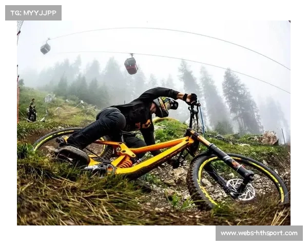 车手Marine Cabirou在Leogang站摔车，诊断三块椎骨受损